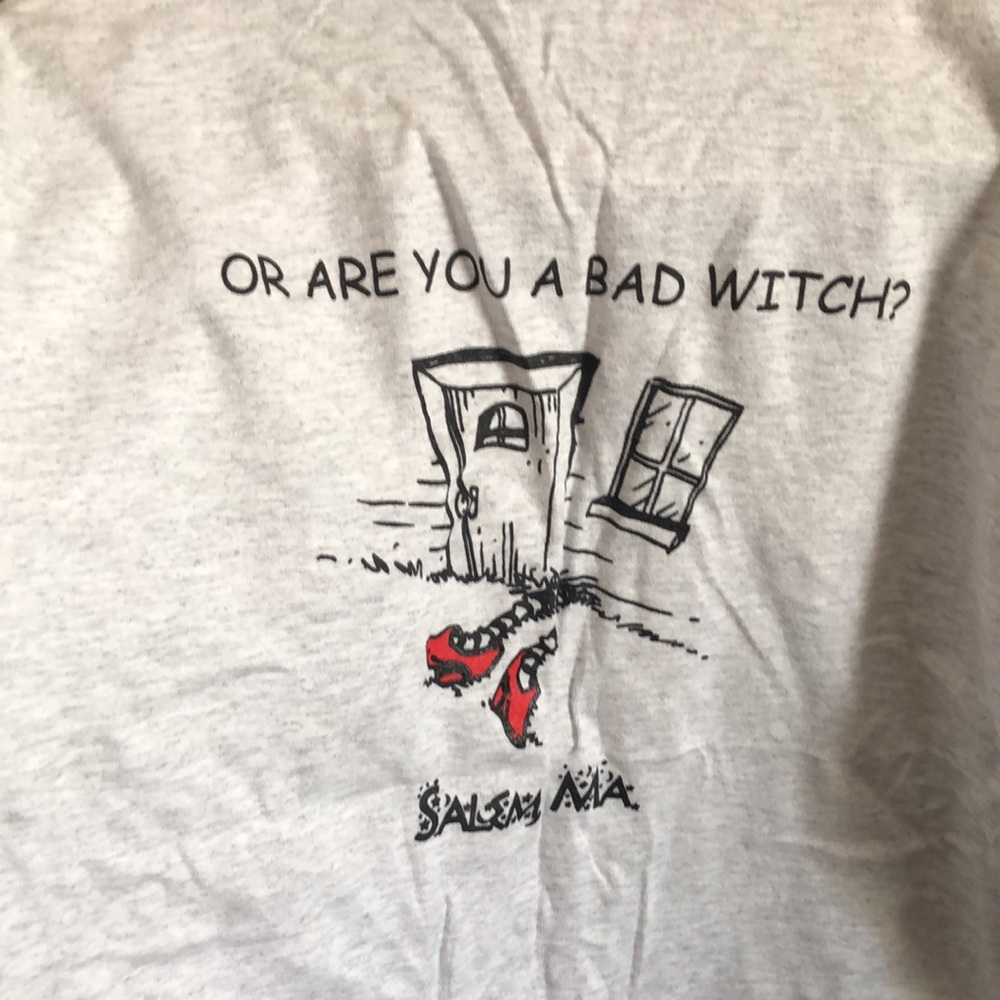 Salem MA tee size Medium
